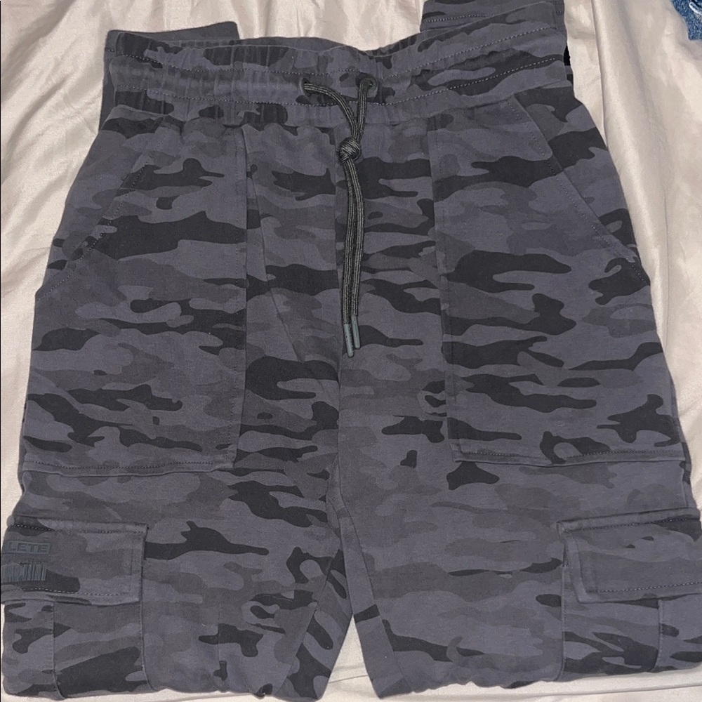 Alphalete Gray Camo Joggers